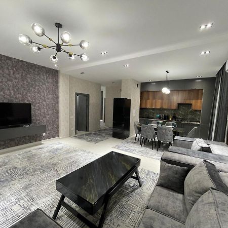 Yakkasaroy Dream House Apartment ทาชเคนต์ ภายนอก รูปภาพ
