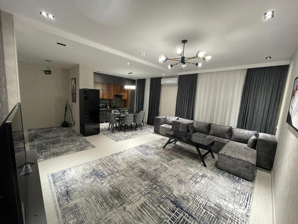 Yakkasaroy Dream House Apartment ทาชเคนต์ ภายนอก รูปภาพ